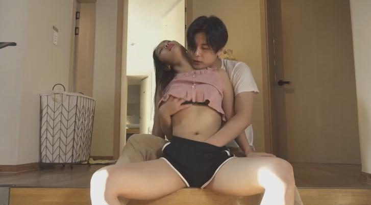 sex anime nhật bản Xoạc cô chị gái đang điện thoại với bạn trai